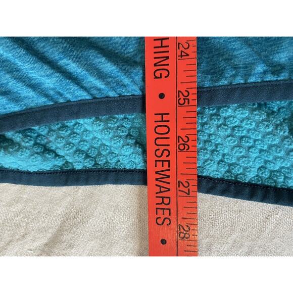 L.L. Bean Adventure Grid Blue Half-Zip Polyester Pullover Thumb Slot Size L Reg - Picture 14 of 15